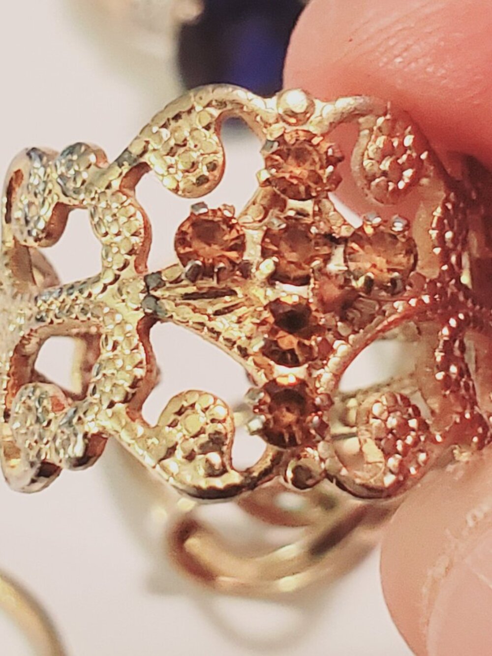8 Rings, items # A- 2483-2490,. wt. 33 grams. - Picture 4 of 16